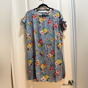 Beach Lounge Blue Floral Ruffled Sleeve Dress Large Armpit To Armpit 23”